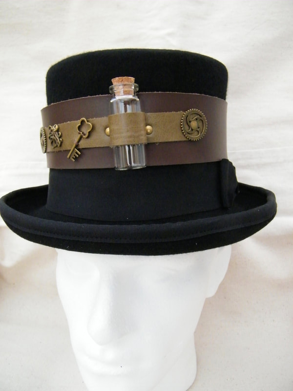 Leather hatband £15 +p&p Hat £29 + p&p
Both £39 +p&p
Quote N10